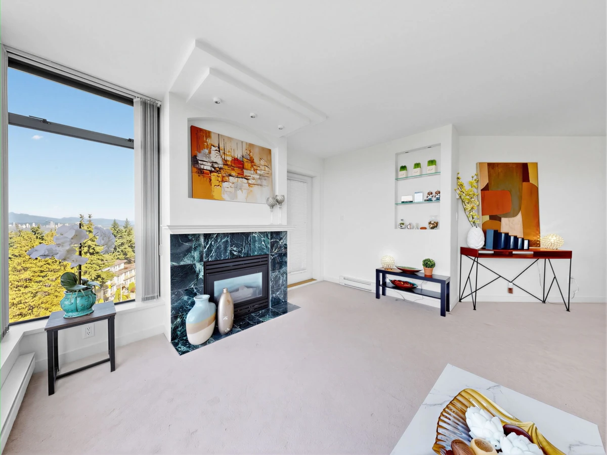 Family Room Photo of 1005 4567 Hazel Street, Burnaby, BC