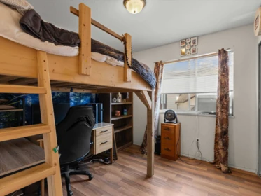 Mudroom Photo of 39 45740 Thomas Road, Chilliwack, BC