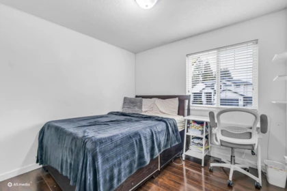 Powder Room Photo of 11688 85a Avenue, Delta, BC