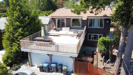 5457 Carnaby Place, Sechelt, BC, Sechelt — Single Family Residence for sale