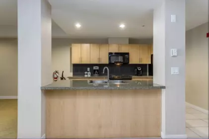 Kitchen Photo of 301 33546 Holland Avenue, Abbotsford, BC