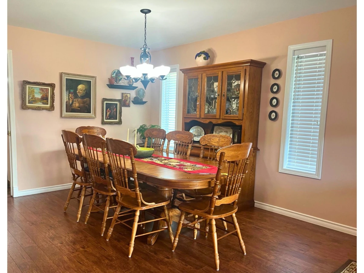 Family Room Photo of 18 46485 Airport Road, Chilliwack, BC
