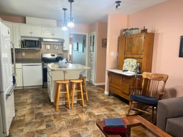 Kitchen Island Photo of 18 46485 Airport Road, Chilliwack, BC