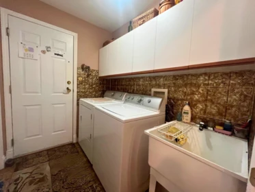 Powder Room Photo of 18 46485 Airport Road, Chilliwack, BC
