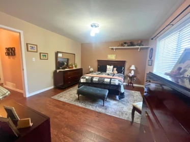 Primary Bedroom Photo of 18 46485 Airport Road, Chilliwack, BC