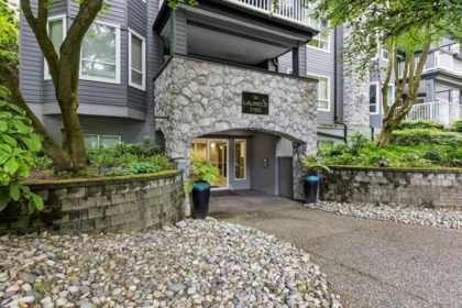 Garden / Landscaping Photo of 206 1150 Lynn Valley Road, North Vancouver, BC