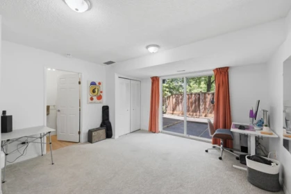 Hallway Photo of 50 1195 Falcon Drive, Coquitlam, BC