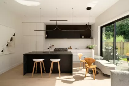 Breakfast Nook Photo of 2 4161 Windsor Street, Vancouver, BC