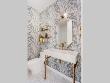 Hallway Photo of 2305 W King Edward Avenue, Vancouver, BC