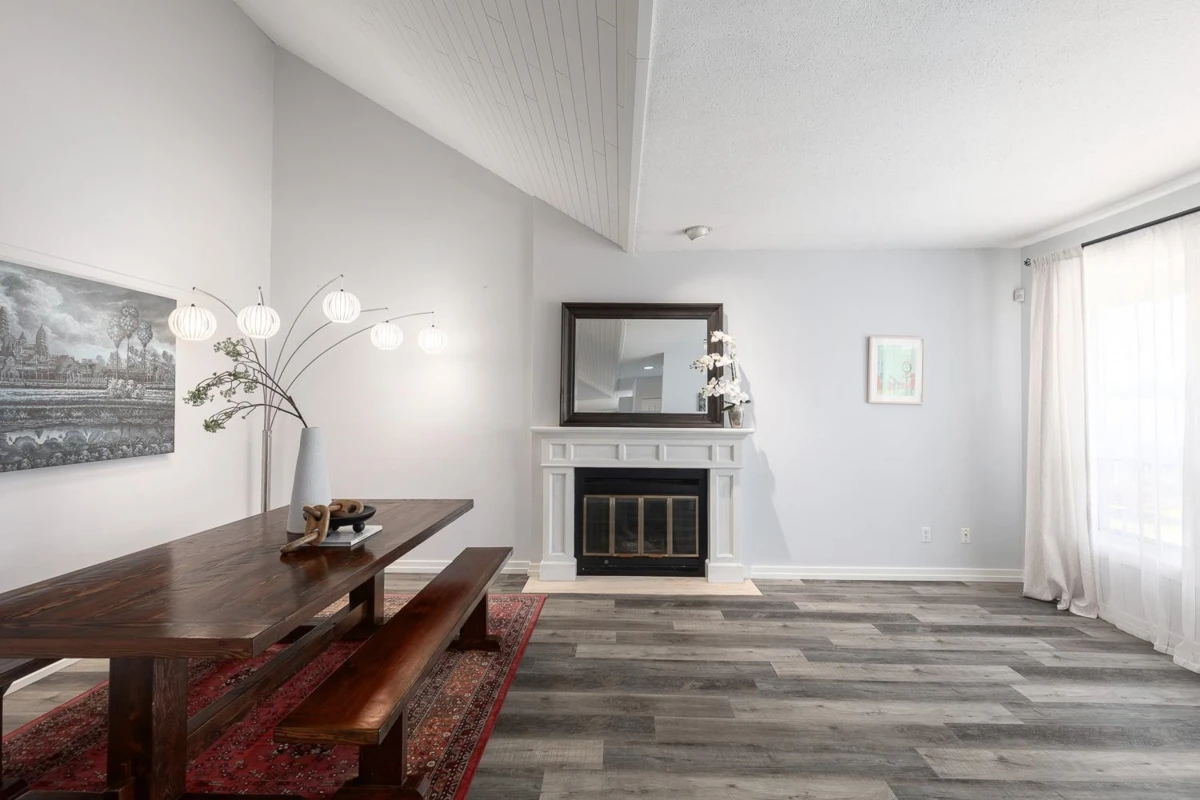 Family Room Photo of 12060 202 Street, Maple Ridge, BC