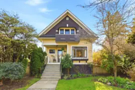 416 Second Street, New Westminster, BC