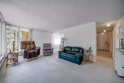 207 2020 Fullerton Avenue, North Vancouver, BC, North Vancouver — Apartment/Condo for sale
