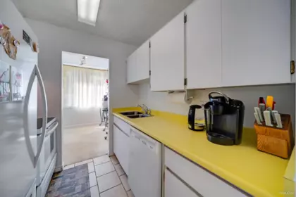 Pantry Photo of 207 2020 Fullerton Avenue, North Vancouver, BC
