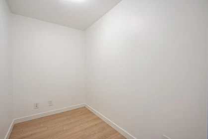 Mudroom Photo of 306 125 E 14th Street, Vancouver, BC