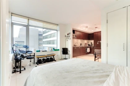 Guest Bathroom Photo of 603 1028 Barclay Street, Vancouver, BC