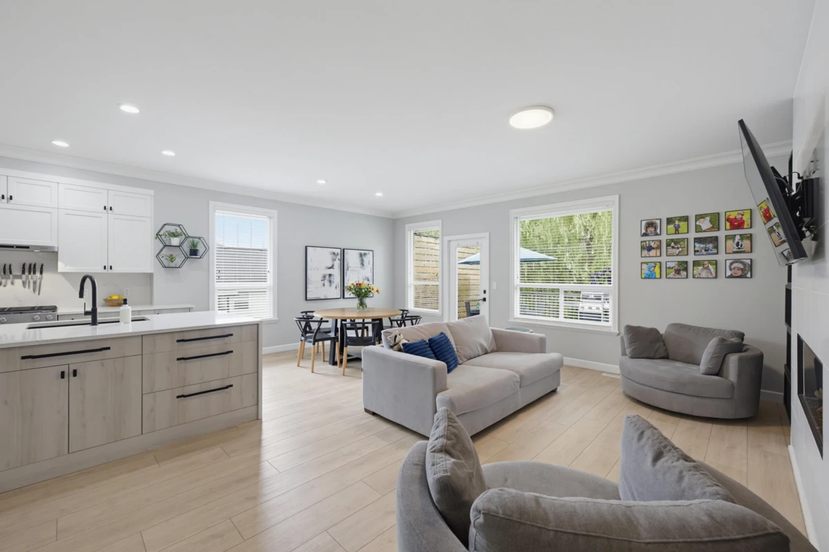 Family Room Photo of 3763 Mckinley Drive, Abbotsford, BC