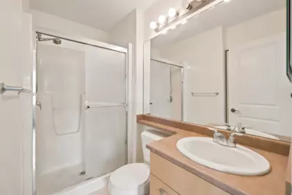 Walk-In Closet Photo of 141 15236 36 Avenue, Surrey, BC