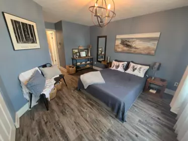 Basement Recreation Room Photo of 104 15991 Thrift Avenue, White Rock, BC