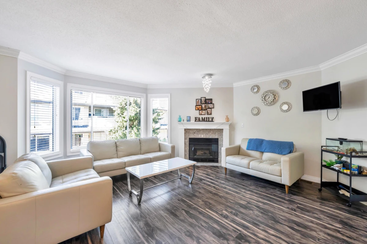 Dining Area Photo of 97 7955 122 Street, Surrey, BC