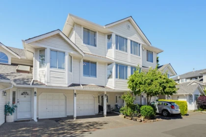 97 7955 122 Street, Surrey, BC, Surrey — Townhouse for sale