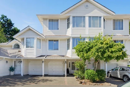 97 7955 122 Street, Surrey, BC, Surrey — Townhouse for sale