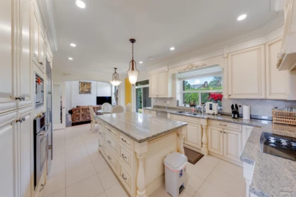 Laundry Room Photo of 7411 Lucas Road, Richmond, BC