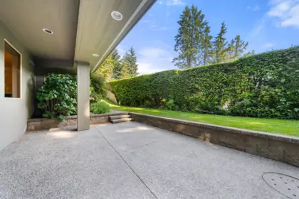 Front Yard Photo of 4406 Woodpark Road, West Vancouver, BC