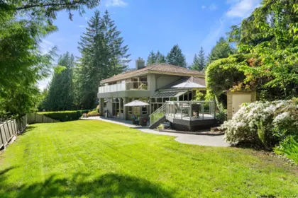 4406 Woodpark Road, West Vancouver, BC, West Vancouver — Single Family Residence for sale