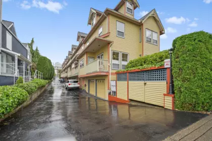 Swimming Pool Photo of 6 15151 Buena Vista Avenue, White Rock, BC