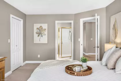 Entry Foyer Photo of 210 7156 121 Street, Surrey, BC
