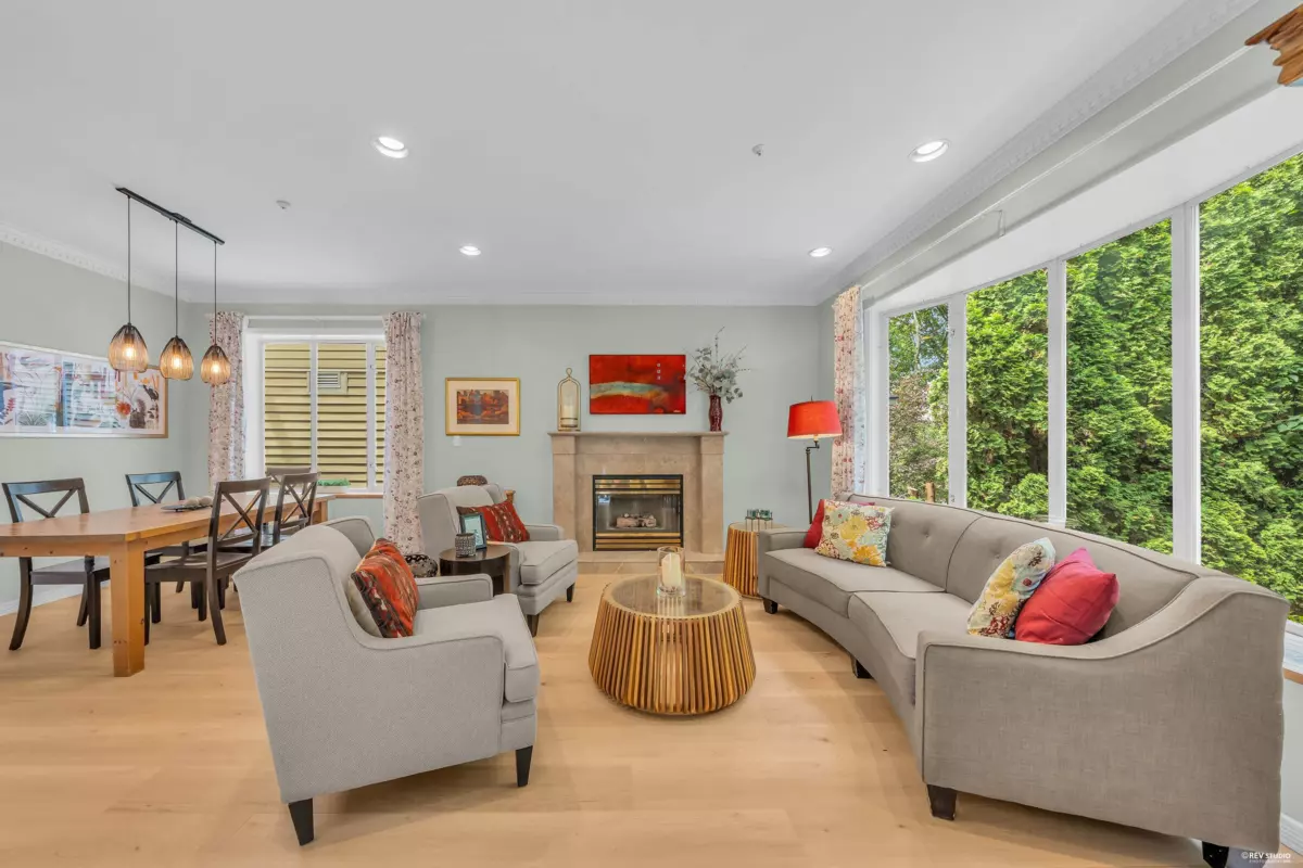 Family Room Photo of 2030 E 2nd Avenue, Vancouver, BC