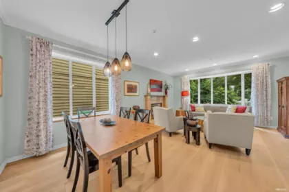 Kitchen Island Photo of 2030 E 2nd Avenue, Vancouver, BC