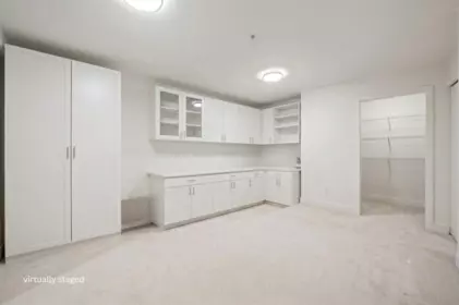 Hallway Photo of 1038 Park Drive, Vancouver, BC