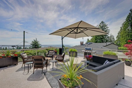 3821 Lonsdale Avenue, North Vancouver, BC, North Vancouver — Single Family Residence for sale