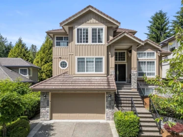 16 Wilkes Creek Drive, Port Moody, BC, Port Moody — Single Family Residence for sale