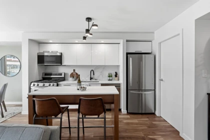 Kitchen Photo of 312 328 E 11th Avenue, Vancouver, BC