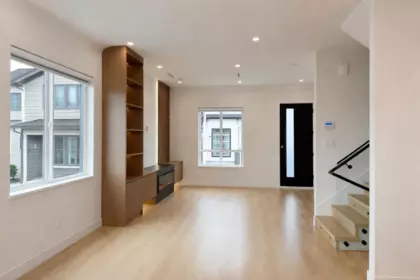 3 6692 Napier Street, Burnaby, BC, Burnaby — Half Duplex for sale