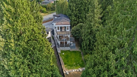 1034 Gatensbury Road, Port Moody, BC, Port Moody — Single Family Residence for sale