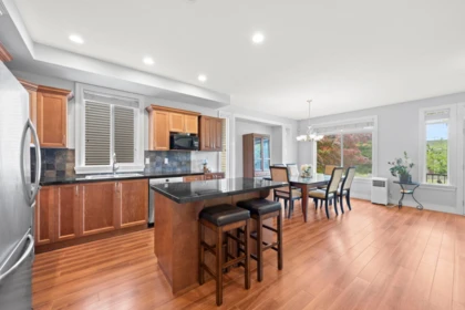 Breakfast Nook Photo of 6652 195 Street, Surrey, BC