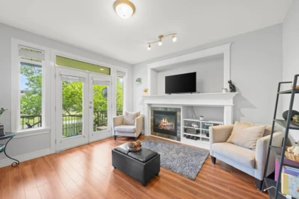 6652 195 Street, Surrey, BC, Surrey — Single Family Residence for sale