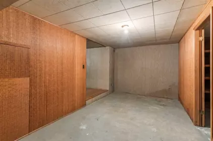 Garage Interior Photo of 9481 Woodbine Street, Chilliwack, BC