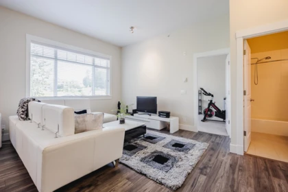 Walk-In Closet Photo of 409 22327 River Road, Maple Ridge, BC