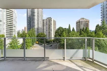 Basement Recreation Room Photo of 302 4808 Hazel Street, Burnaby, BC