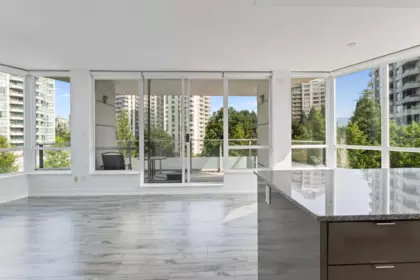 Kitchen Photo of 302 4808 Hazel Street, Burnaby, BC