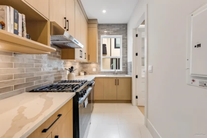 Pantry Photo of 20331 27 Avenue, Langley, BC
