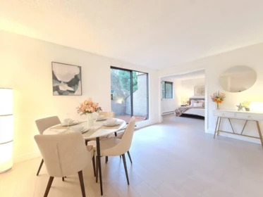 202 9128 Capella Drive, Burnaby, BC, Burnaby — Apartment/Condo for sale