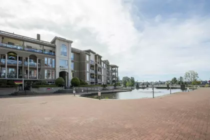 309 2 Renaissance Square, New Westminster, BC, New westminster — Apartment/Condo for sale