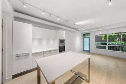 Basement Recreation Room Photo of 134 E 1st Avenue, Vancouver, BC