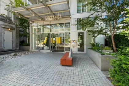 Garden / Landscaping Photo of 134 E 1st Avenue, Vancouver, BC