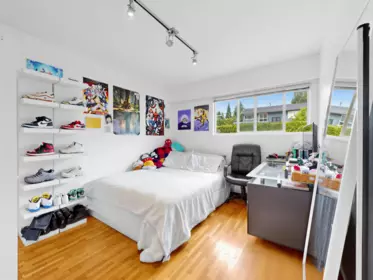 Loft / Bonus Room Photo of 712 Shaw Avenue, Coquitlam, BC